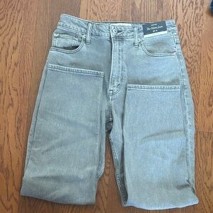 Abercrombie & Fitch Mom High Rise Light Gray Relaxed Jeans 27